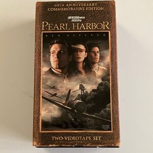 VHS 2 video set PEARL HARBOUR
